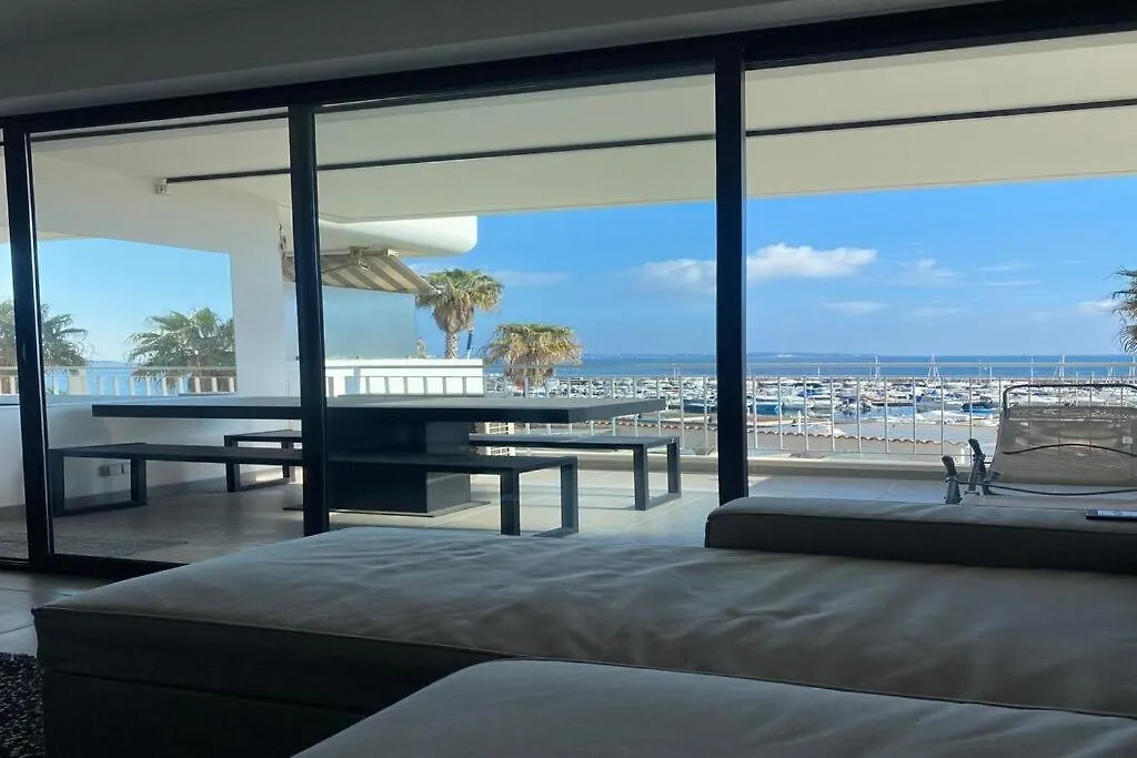F2 Palm Beach - Pointe Croisette Cannes